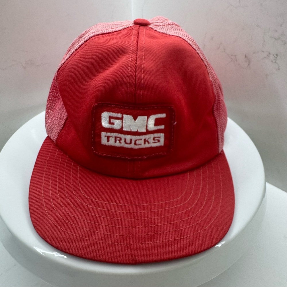 Vintage GMC Trucks Snapback Hat – Red Mesh Trucker Cap – Cracked Bill